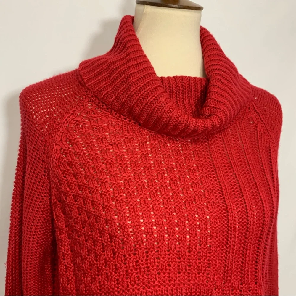 JohnPaulRichard Turtleneck Sweater - Picture 5 of 13